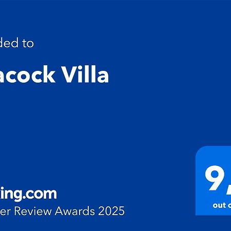 Peacock Villa ذاراتسو المظهر الخارجي الصورة