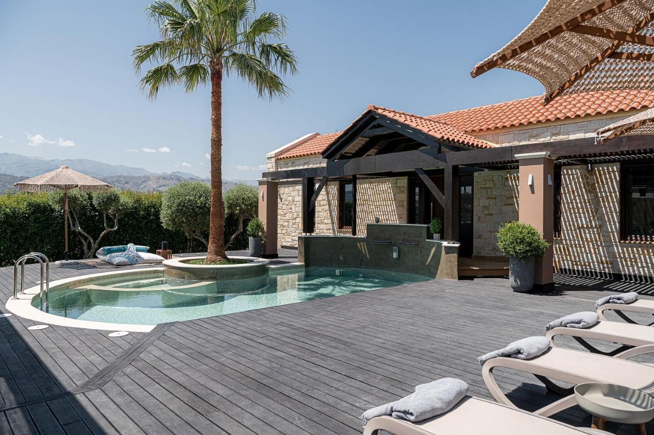 Peacock Villa ذاراتسو المظهر الخارجي الصورة