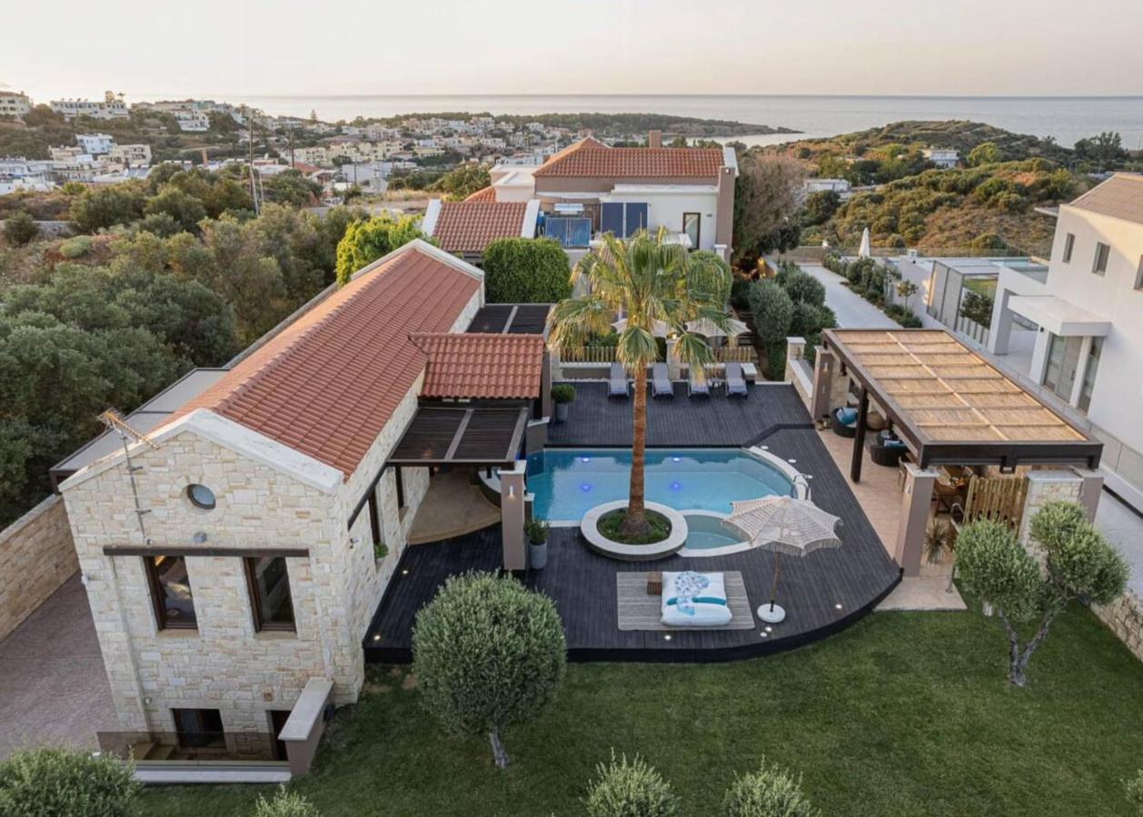 Peacock Villa ذاراتسو المظهر الخارجي الصورة