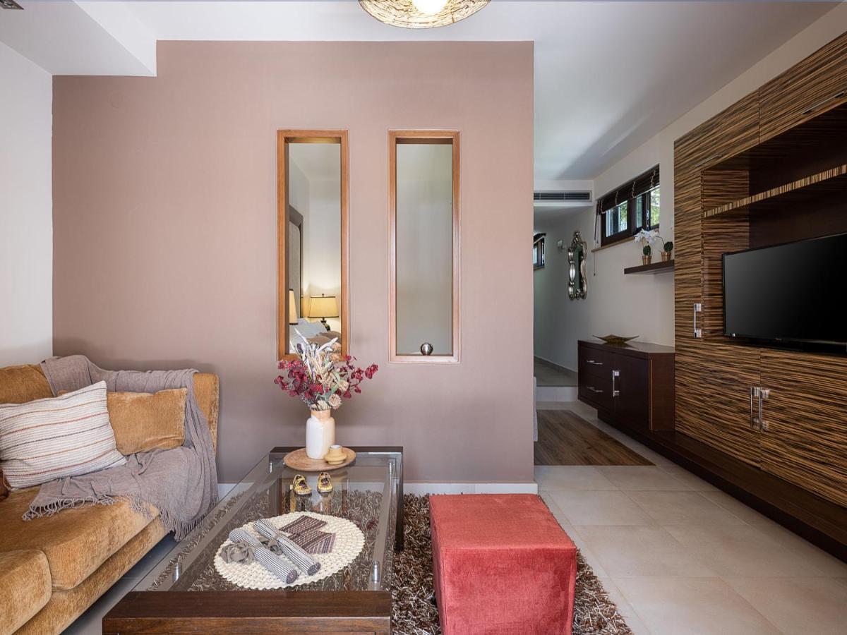 Peacock Villa ذاراتسو المظهر الخارجي الصورة