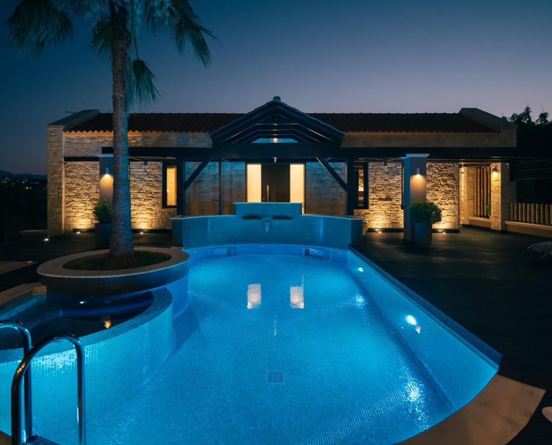 Peacock Villa ذاراتسو المظهر الخارجي الصورة